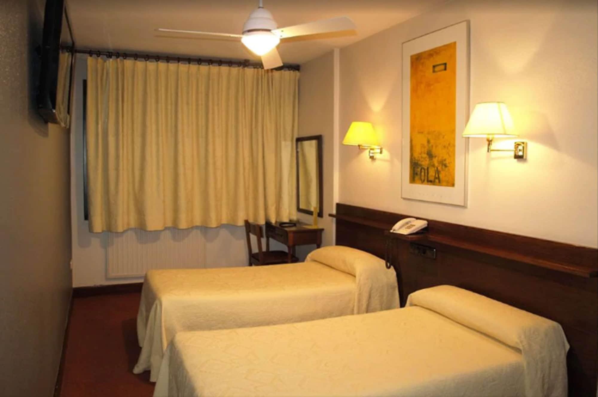 Hotel Ibiltze Lasarte Oria Exterior photo